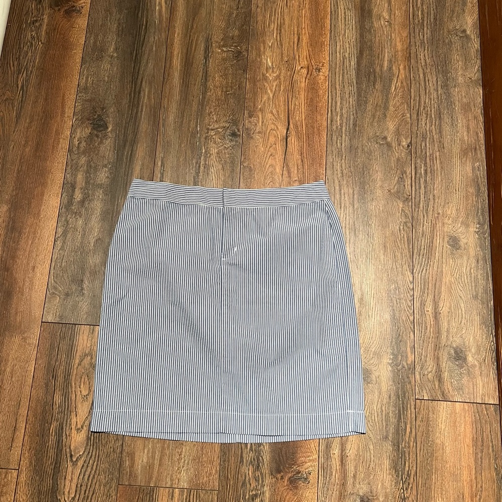Bass Seersucker Blue and White Classic Skirt for Spring.